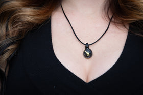 giraffe pendant with cremation ash