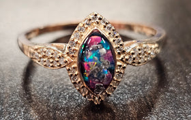 rose gold ring with cremation ash