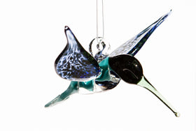 aqua-glass-hummingbird-with-infused-ash