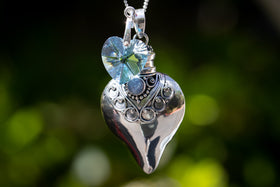 cremation necklace keepsake heart pendant for cremation ash from pets and people