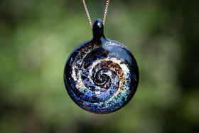 dichro spin pendant with cremation ash