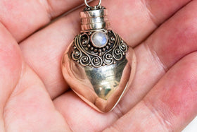 Sterling Silver Heart Keepsake Pendant