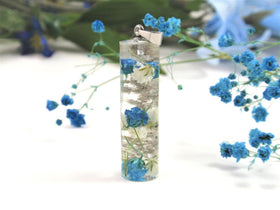 Terrarium Necklace with Infused Ashes and Baby's Breath Flowers