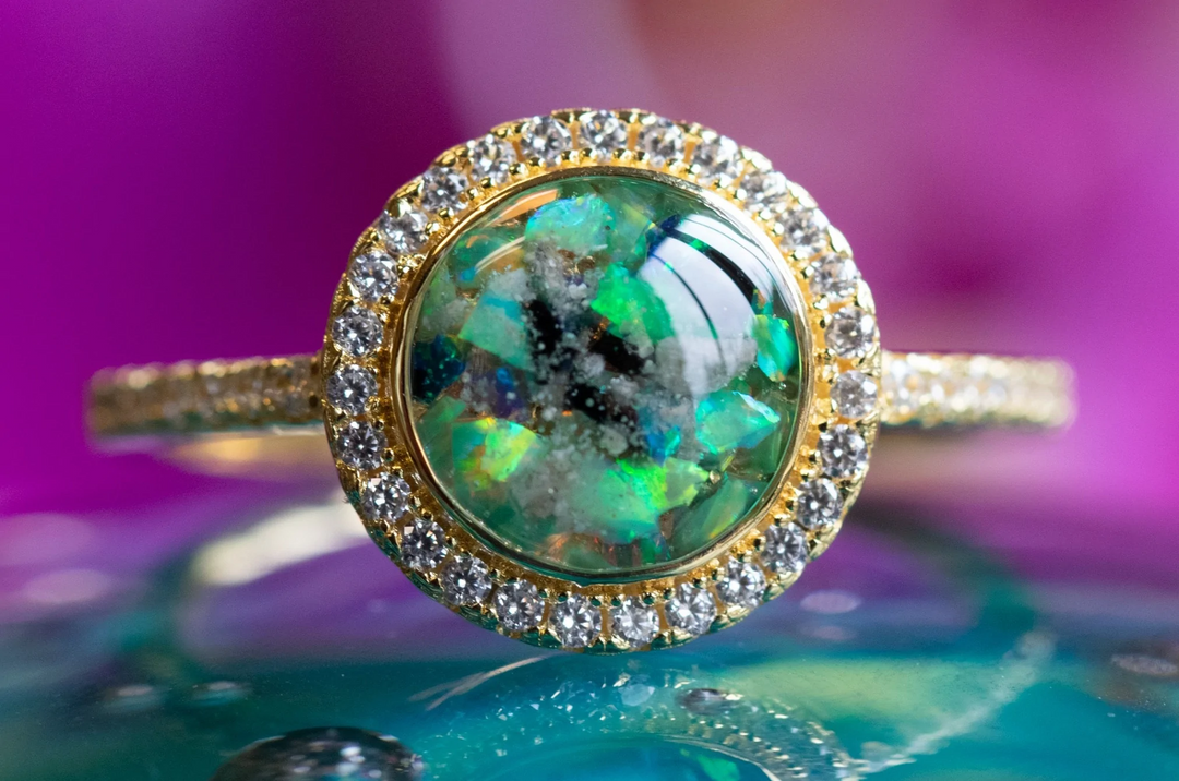 ring with cremation ash