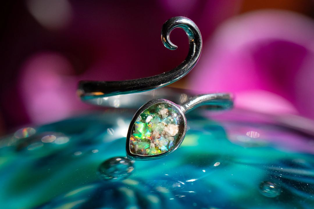 leaf cremation jewelry