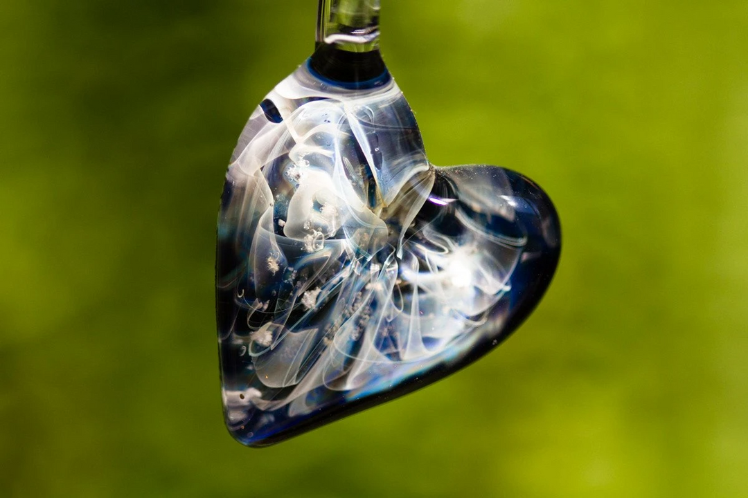 unique cremation jewelry