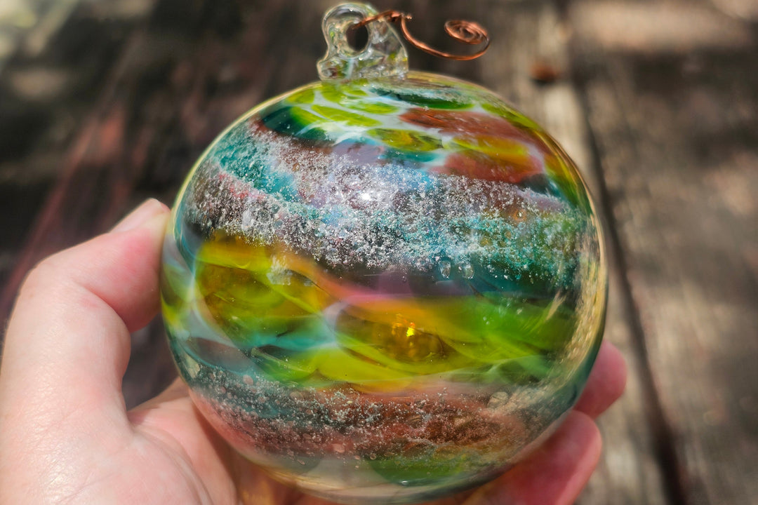 Christmas ornament with ashes