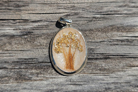 pendant with hair