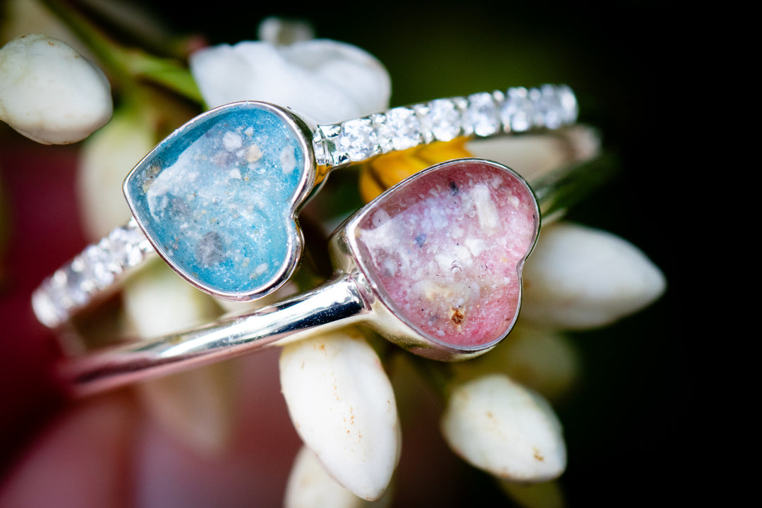ring with cremation ash