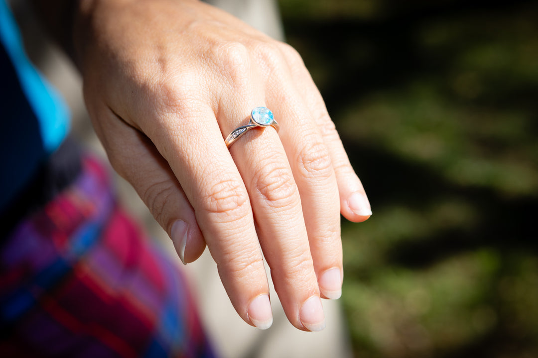 tranquil swirl ring with ash- turquoise and white