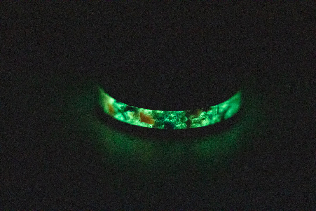 cremation-ring-glow-in-the-dark