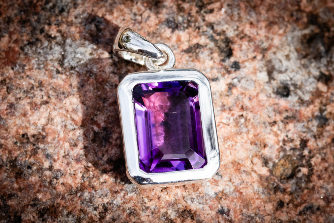amethyst pendant for cremation ash