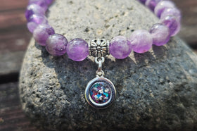 bracelet with ash dogtooth amethyst beading