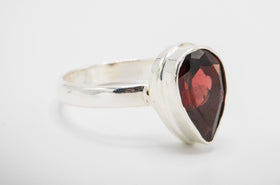 garnet ring with cremation ash