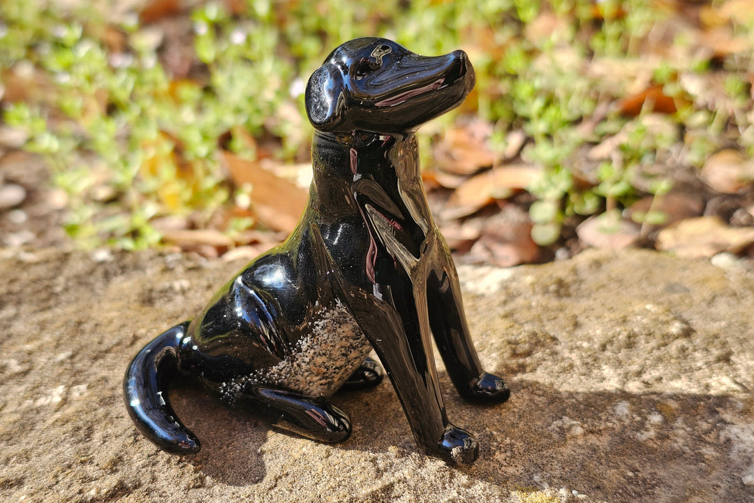labrador figurine with cremation ash