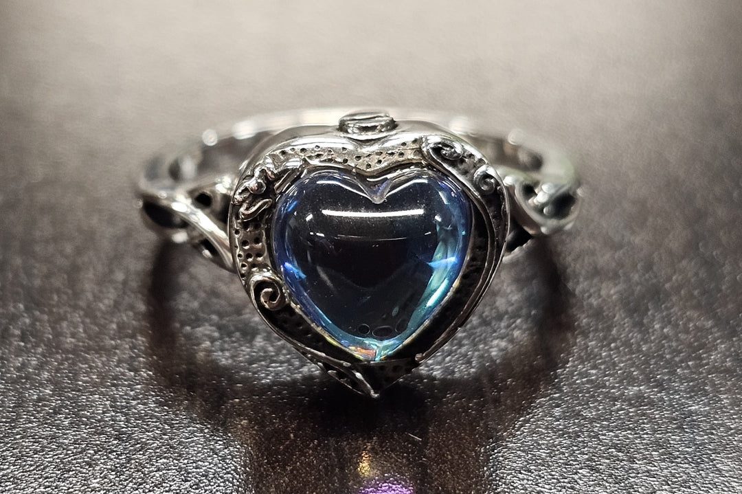 silver crystal heart ring