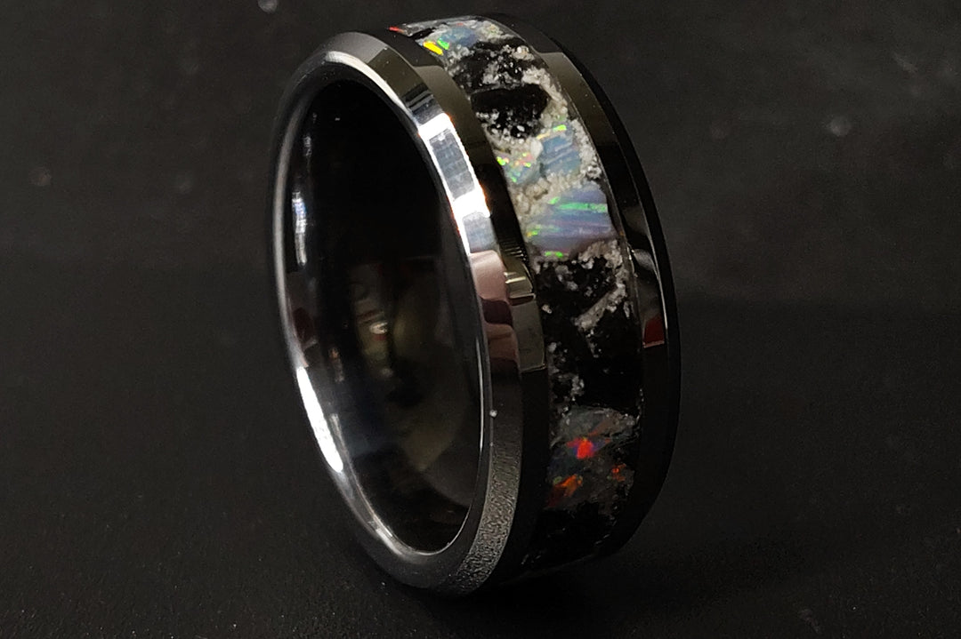 tungsten ring black white