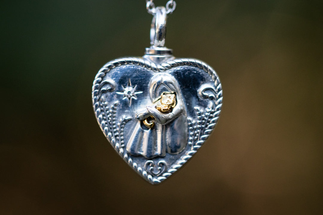 Sterling silver and gold cat and girl heart urn pendant. sterling silver necklace for ash, sterling silver necklace for pet ash, necklace for cremation, jewelry for cremation.