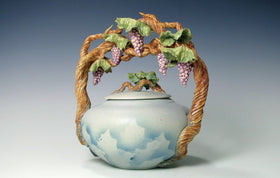 Grapevine Urn