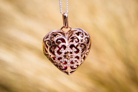 Gold cremation jewelry pendant