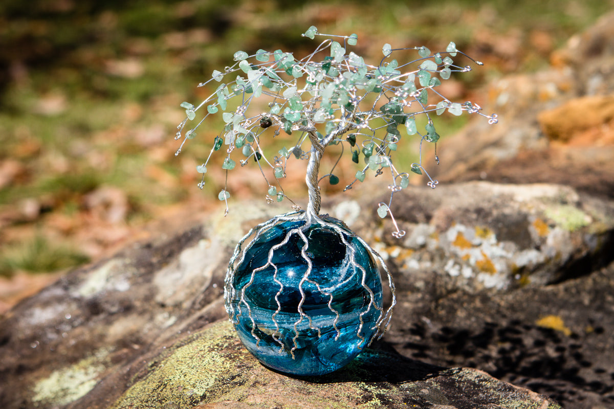 Glimmering Aventurine Wire Tree with Rope Orb