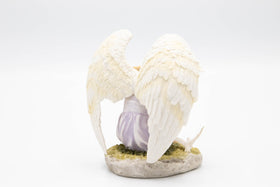 sitting angel with dove for urns