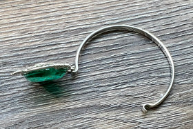 bracelet with cremation ash unhooked back