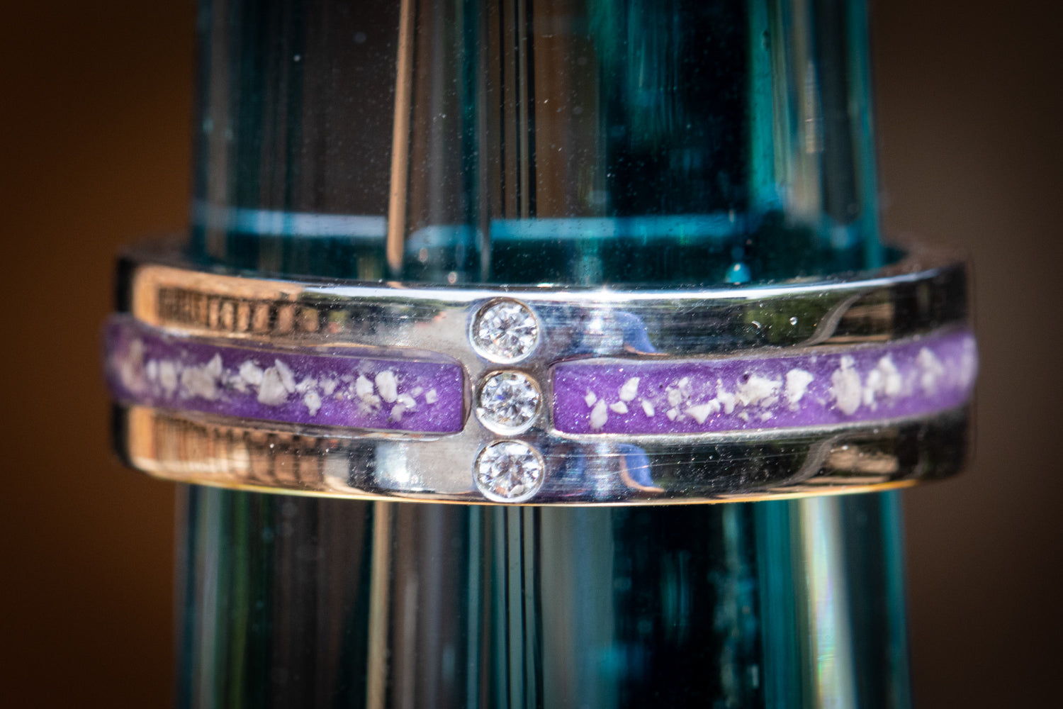 Gem Ring with Cremation Ash Memorial Glass Jewelry