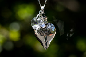 cremation necklace keepsake heart pendant for cremation ash from pets and people