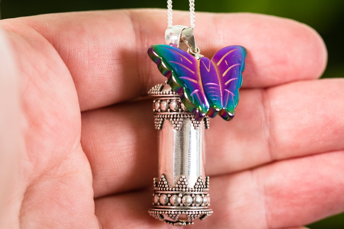 Butterfly Ashes Glass Jewellery Cremation Jewelry Cylinder