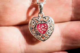 filigree heart pendant