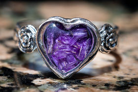 Silver Heart Ring with dried flowers. Ring for dried flowers, Remembrance jewelry, Flower jewelry, Keepsake jewelry