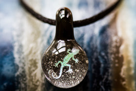 Lizard Hologram Pendant with Infused Cremation Ash