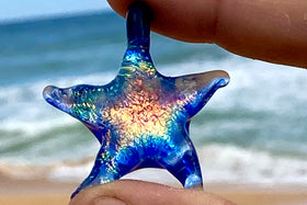 glass-starfish-with-cremation-ash